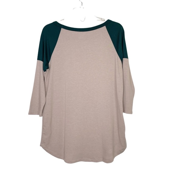 Stitch Fix l Pink Clover Raglan Knit Top, Medium - Picture 8 of 8